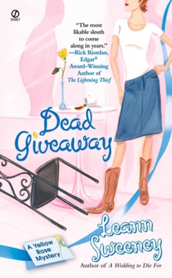Dead Giveaway|Leann Sweeney